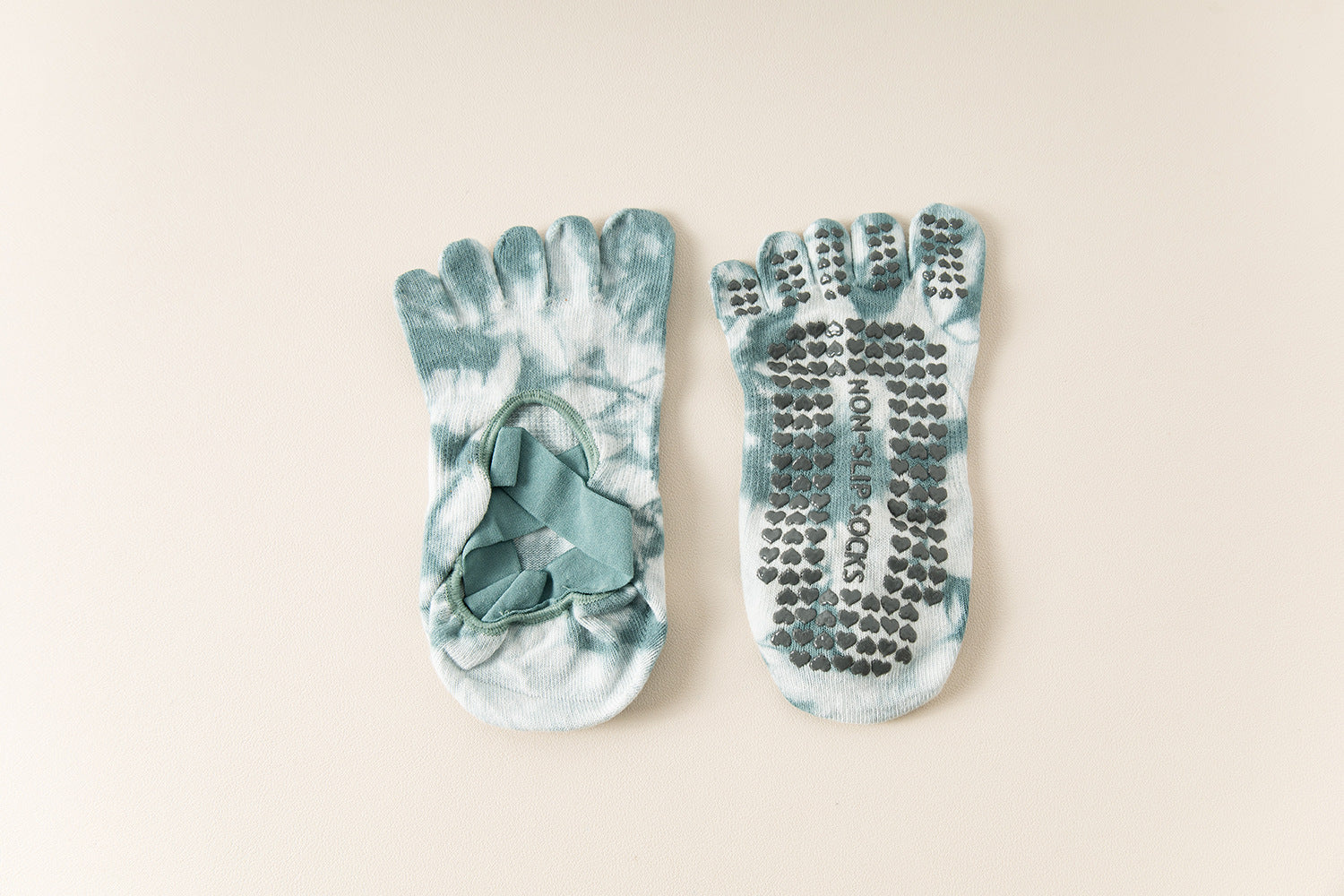 NNEDSZ 2 Pairs Green Tie-Dye Non-Slip Yoga Socks for Women - Five-Toe Cotton Blend Socks for Pilates and Indoor Sports